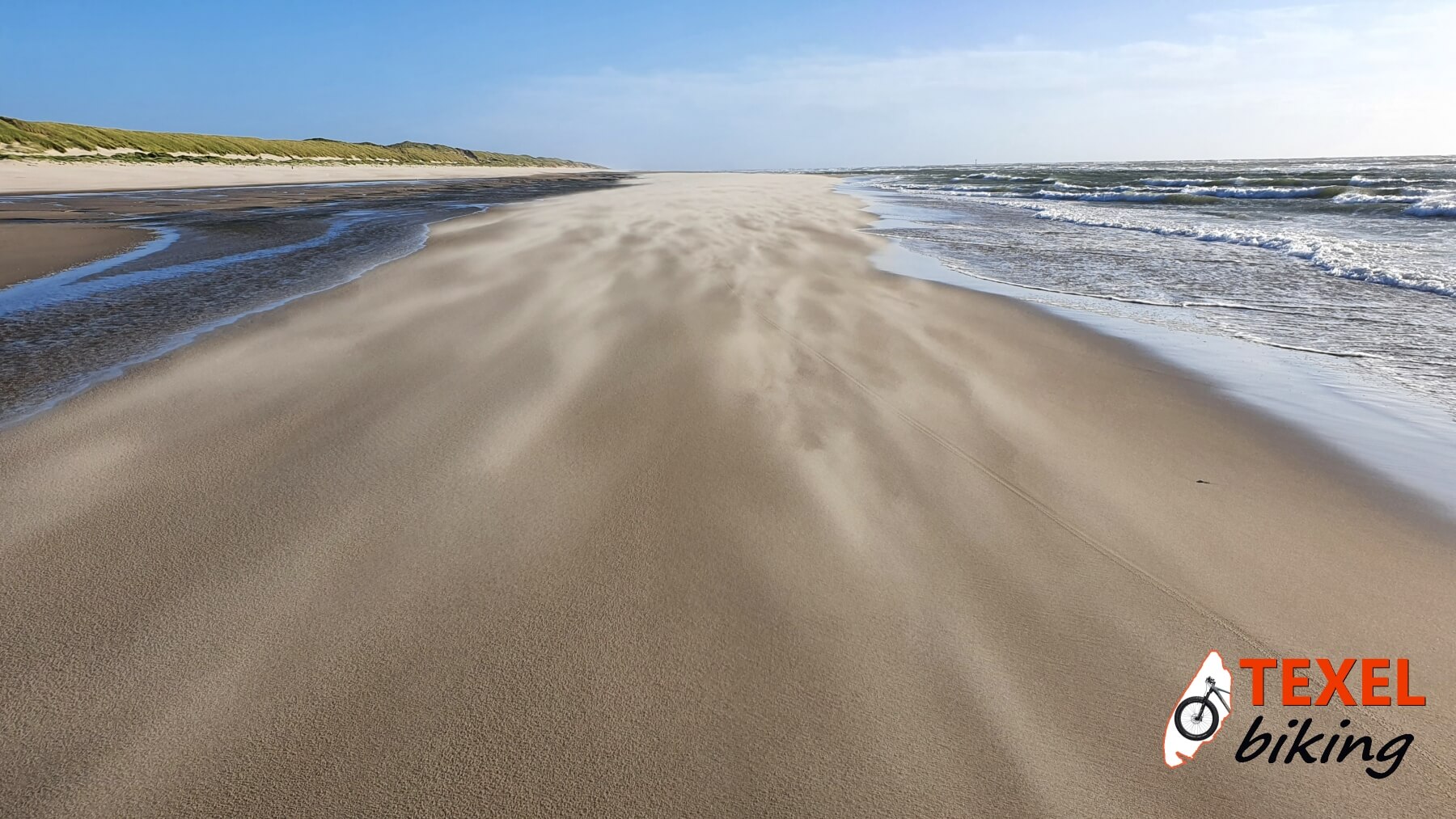 Strand windgolven TEXELbiking